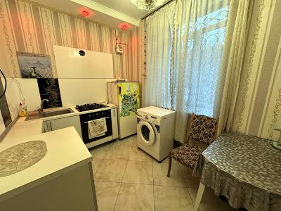 квартира по адресу Добролюбова ул., 5