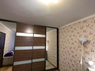 квартира за адресою Олени Теліги вул., 7-А