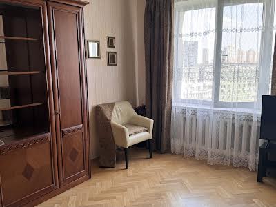 квартира за адресою Дарницький бульв., 3