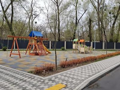 квартира за адресою Академіка Глушкова просп., 42
