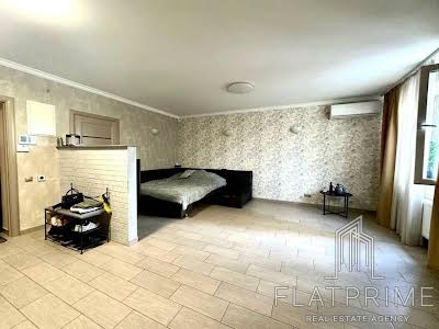 квартира за адресою Райдужна вул., 88