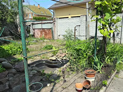 будинок за адресою Парникова вул.