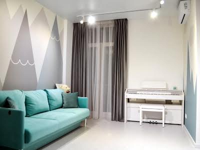 квартира за адресою Регенераторна вул., 4 к1-3