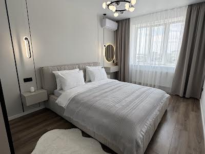 квартира за адресою Височана вул., 18