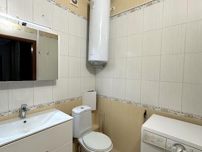 квартира за адресою Парусна вул. (Героїв Сталінграду), 1в