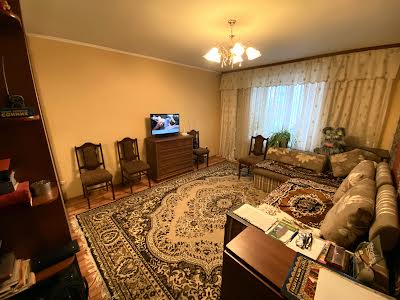 квартира за адресою Перемоги вул., 8/2