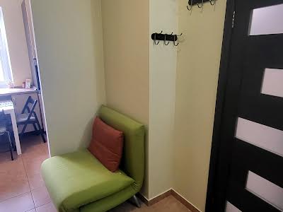квартира за адресою Райдужна вул., 41