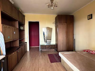 квартира за адресою Проспект Юрія Гагаріна, 14а