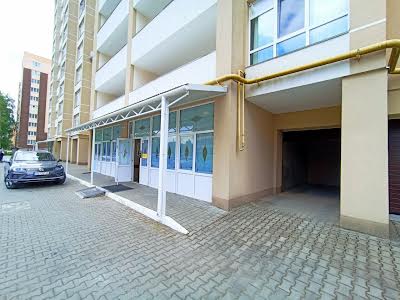 комерційна за адресою Зарічанська вул., 3/3-А