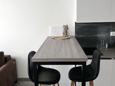 квартира за адресою Магістральна вул., 33