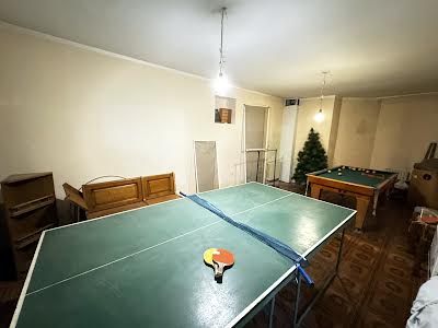 дом по адресу пгт. Слобожанское, Центральная ул., 3