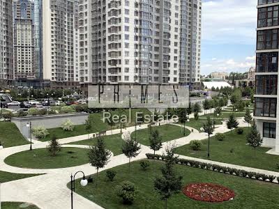 квартира за адресою Андрія Верхогляда вул. (Михайла Драгомирова), 17-Б