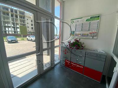 квартира по адресу Машинобудівників ул., 16