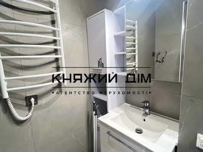 квартира за адресою Дніпровська набережна вул., 17В