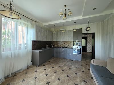будинок за адресою Лісова вул.