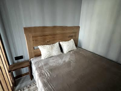 квартира за адресою Героїв Крут вул., 8
