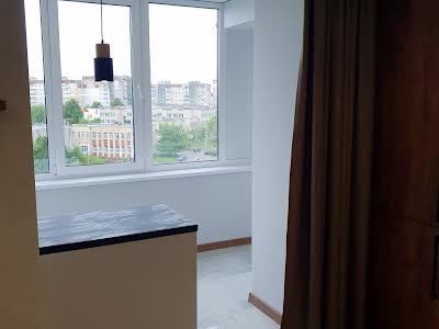 квартира за адресою Леся Курбаса вул., 10