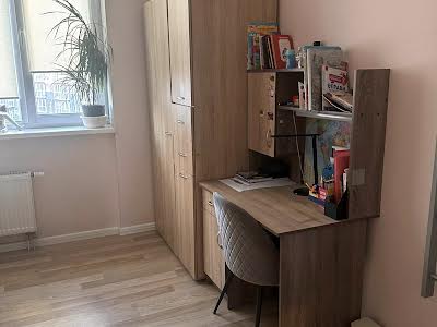 квартира за адресою Олени Пчілки вул., 8