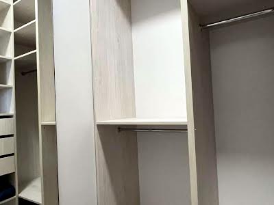 квартира по адресу Митрополита Василия Липковского ул. (Урицкого), 38