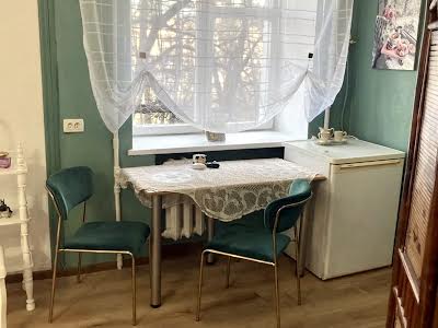 квартира по адресу Леси Украинки бульв., 3
