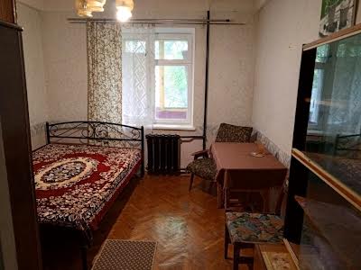 квартира за адресою Дегтярівська вул., 10