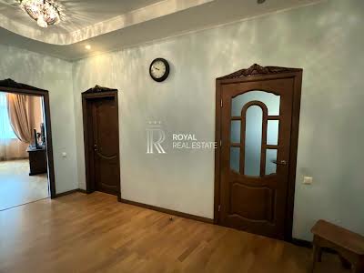 квартира за адресою Старонаводницька вул., 6-Б