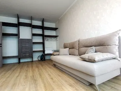 квартира за адресою Рональда Рейгана вул., 40