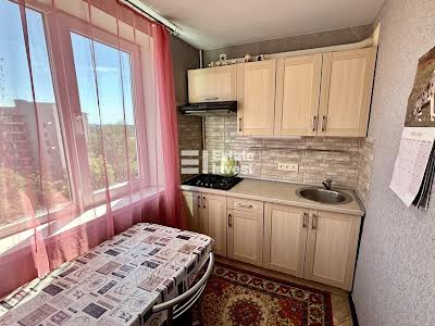 квартира за адресою Профспілковий бульв., 66