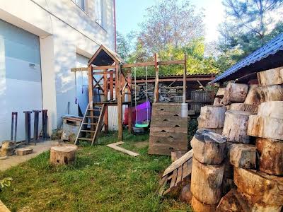 комерційна за адресою Андрія Сахарова вул., 5А