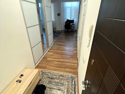 квартира за адресою Євпаторійська вул., 2б