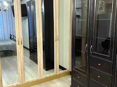 квартира за адресою Каховська вул., 60