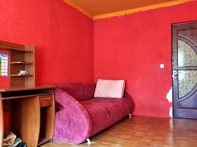 квартира за адресою Пантелеймона Куліша вул. (Челябінська), 15