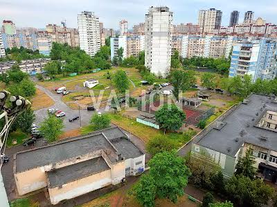 квартира за адресою Каштанова вул., 12-А
