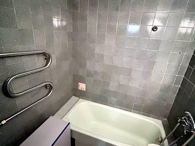 квартира за адресою Богдана-Ігора Антонича вул., 24