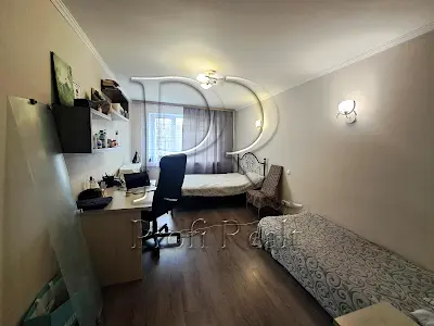 квартира за адресою Голосіївський просп. (40-річчя Жовтня), 19