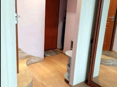квартира за адресою Старосінна пл., 4