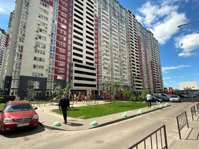 квартира по адресу Драгоманова ул., 2-А