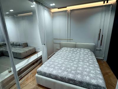 квартира за адресою Кудрявська вул., 24а