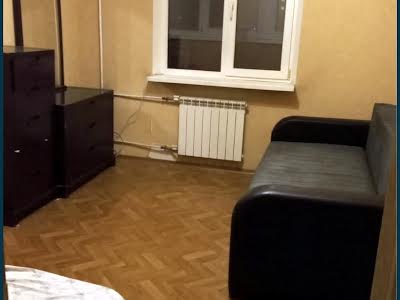 квартира за адресою Радунська вул., 42/10