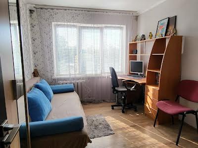 квартира за адресою Зернова вул., 53ж