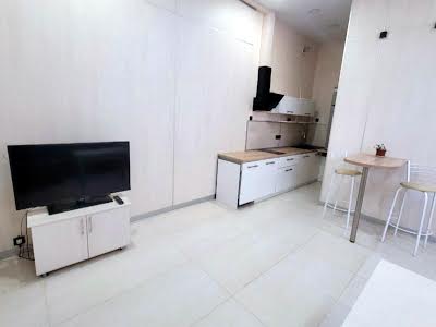 квартира за адресою Богомазова, 25