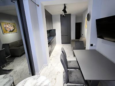 квартира за адресою Боголюбова вул., 44