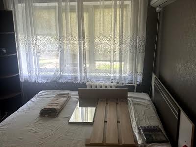 квартира за адресою Празька вул., 21