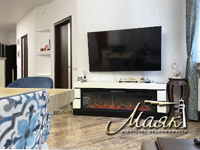 квартира за адресою Каховська вул., 24