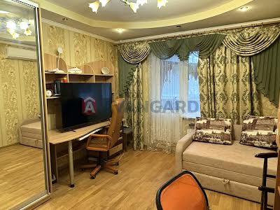 квартира по адресу Ирпенская ул., 70