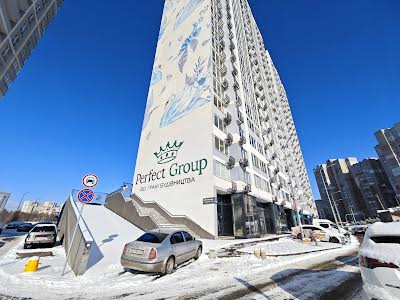 квартира за адресою Ревуцького вул., 40-В