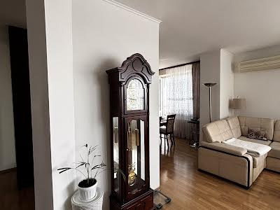 квартира за адресою Михайла Гришка вул., 9