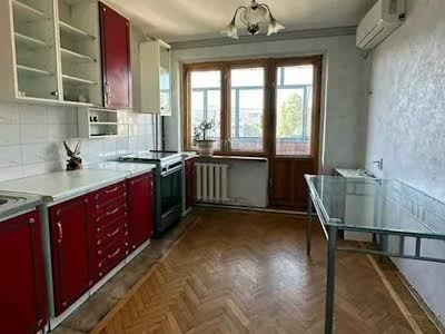 квартира за адресою Набережна Перемоги вул., 100