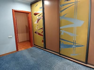 квартира за адресою Анни Ахматової вул., 43