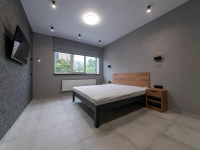 квартира по адресу 17-Садова, 49